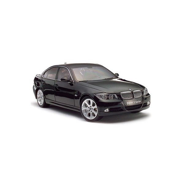 Kyosho 1/18 BMW 330i E90 Black